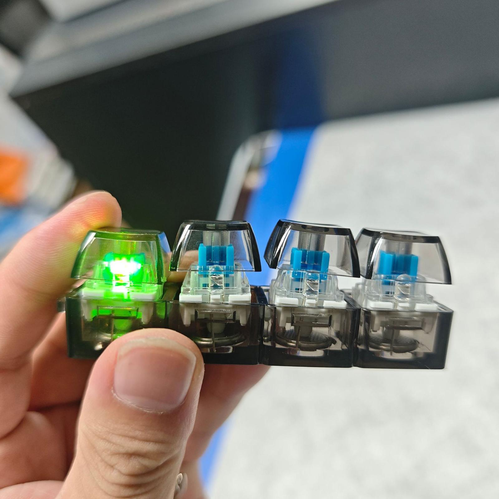 Fidget Keyboard Stress Relief  - Mechanical Switch Tester ulasan dan harga