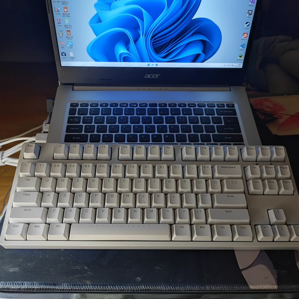 IKBC Wired Vintage C87 cherry  - Gaming Keyboard Tkl ulasan dan harga